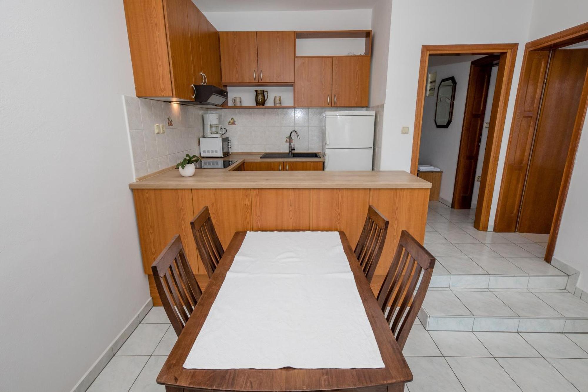 Apartments And Rooms By The Sea Supetarska Draga - Gornja, Rab - 11579 Quarto foto